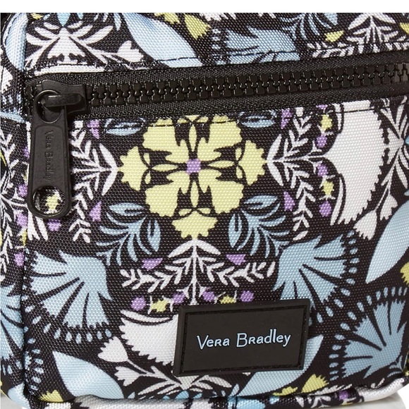 Vera Bradley Lighten Up Reactive Convertible Belt Bag Plaza Medallion NWT - Picture 3 of 7